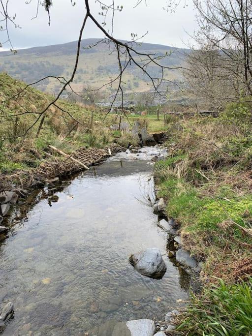 Yr Hen Siop - 4 Bed Welsh Cottage In Snowdonia Penmachno Dış mekan fotoğraf